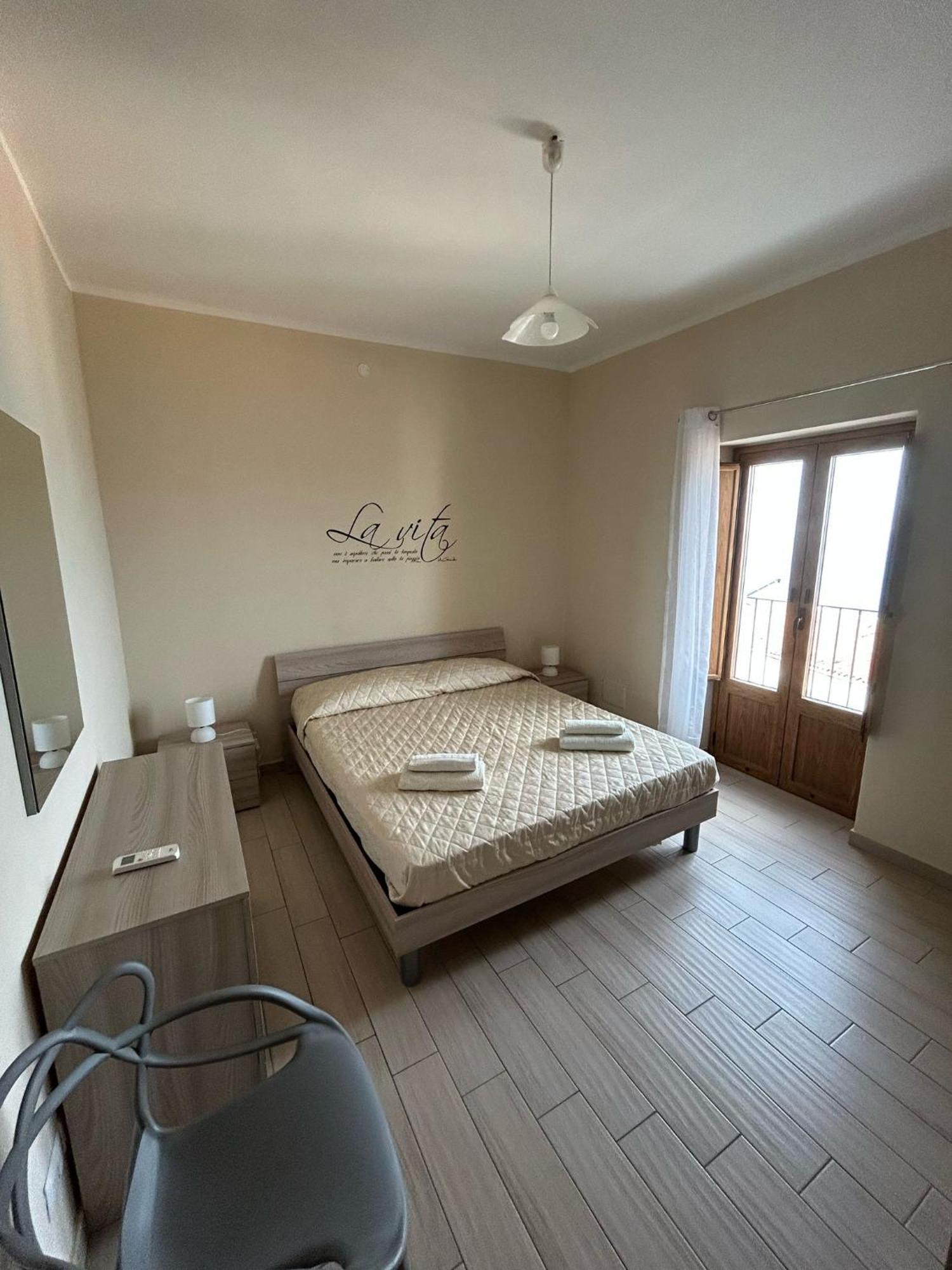 Dea Del Borgo Villa Sant'Ambrogio  Ngoại thất bức ảnh