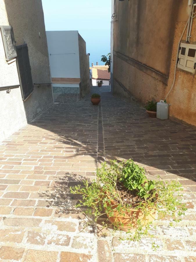 Dea Del Borgo Villa Sant'Ambrogio  Ngoại thất bức ảnh