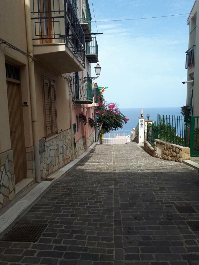 Dea Del Borgo Villa Sant'Ambrogio  Ngoại thất bức ảnh